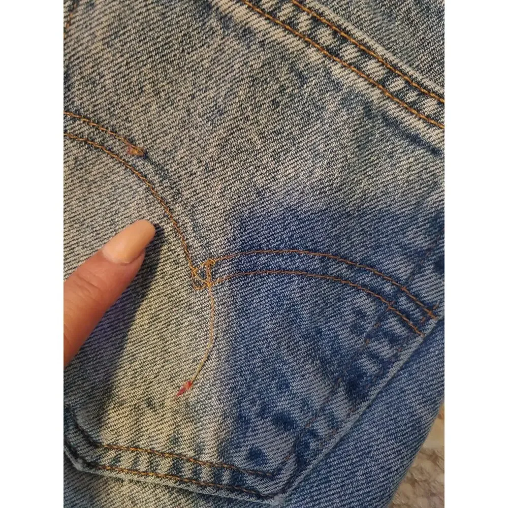 Vintage Levi's 550 Men's Relaxed Fit Jeans Size 34x36